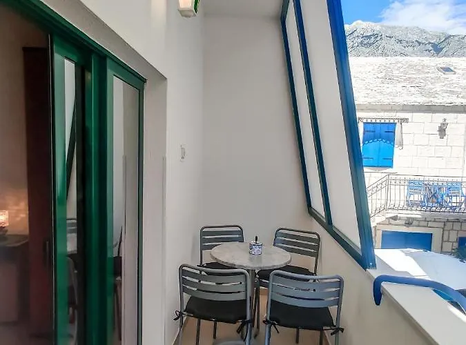 Iva * Baška Voda